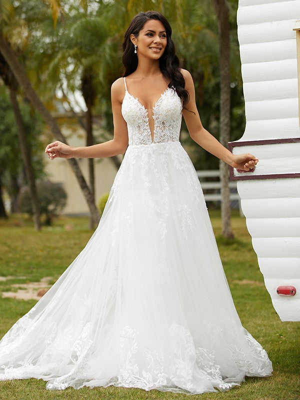 Wholesa  A-Line/Princess Tulle Applique V-neck Sleeveless Court Train Wedding Dresses