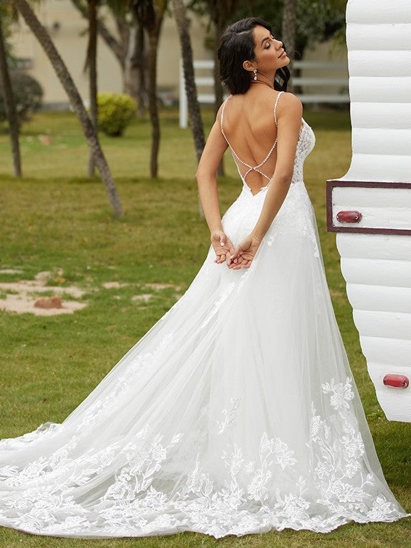 Wholesa  A-Line/Princess Tulle Applique V-neck Sleeveless Court Train Wedding Dresses