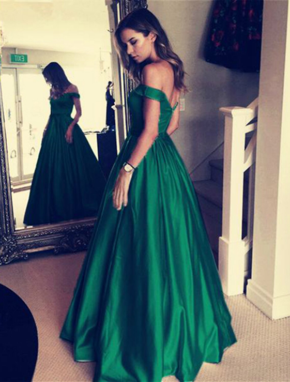 Wholesale Ball Gown Elegant Prom Formal Evening Dress Off Shoulder Backless Short Sleeve Floor Length Satin with Pleats Beading