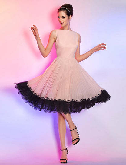 wholesale A-Line Vintage Dress Homecoming Knee Length Sleeveless Boat Neck Chiffon with Lace Insert