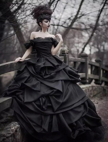 Wholesale Engagement Gothic Black Wedding Dresses Formal Fall Ball Gown Off Shoulder Cap Sleeve Court Train Satin Bridal Gowns With Lace Ruched Summer Halloween Wedding Party