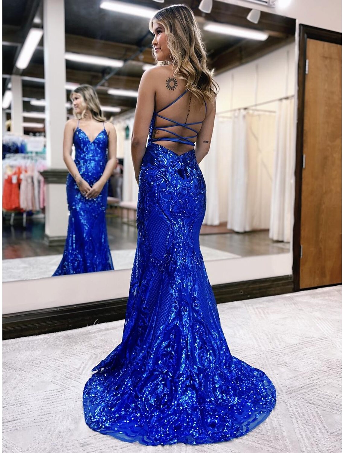 Wholesale Mermaid / Trumpet Prom Dresses Sparkle & Shine Dress Formal Sweep / Brush Train Sleeveless V Neck Sequined Backless with Glitter Sequin