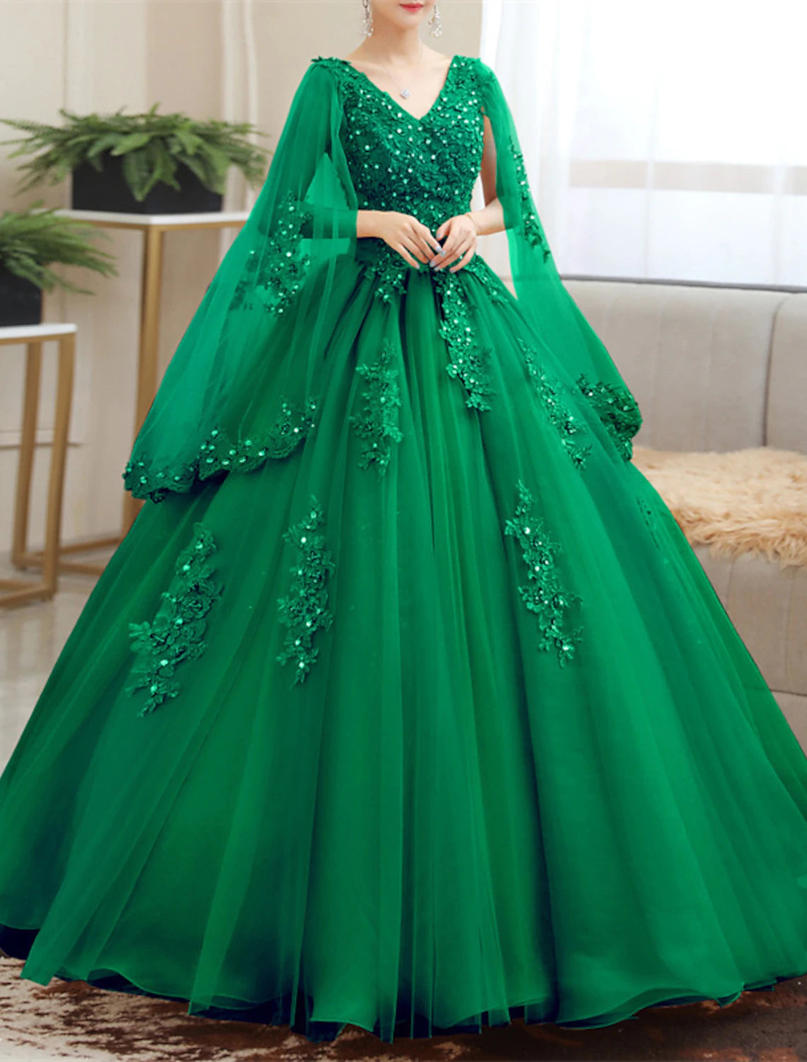 Wholesa Ball Gown Quinceanera Dresses Princess Dress Red Green Dress Sweet 16 Floor Length Short Sleeve V Neck Tulle with Appliques