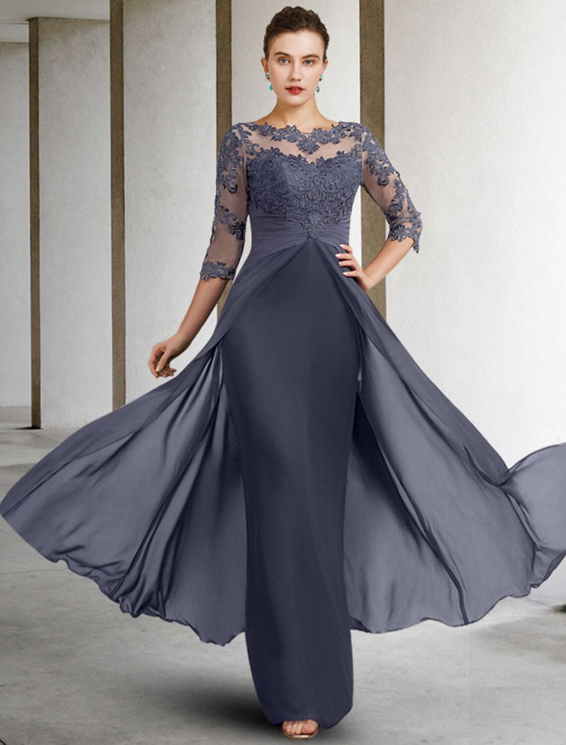 Wholesa Sheath / Column Mother of the Bride Dress Elegant Jewel Neck Floor Length Chiffon Lace 3/4 Length Sleeve with Ruched Appliques