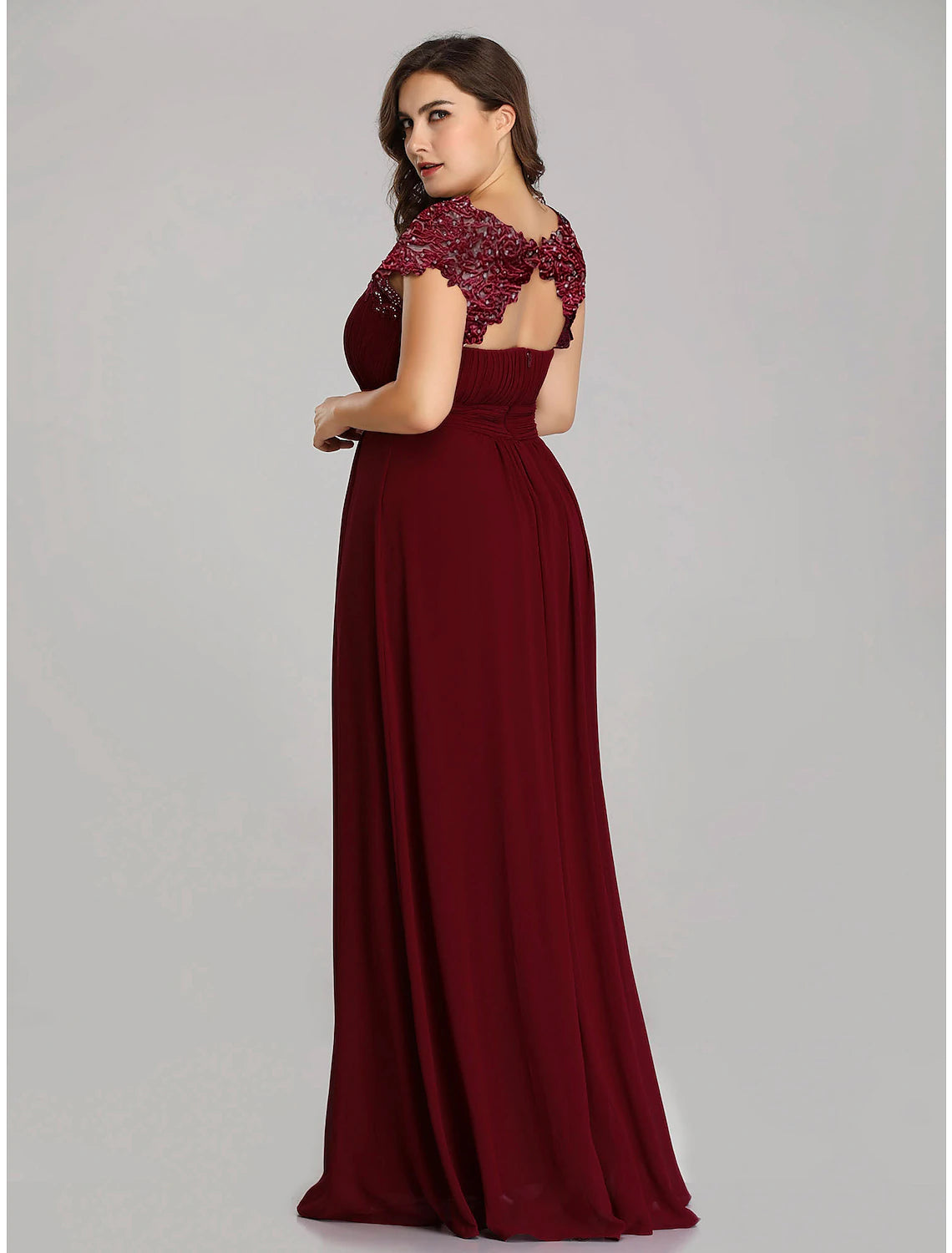 wholesale  A-Line Mother of the Bride Dress Wedding Guest Plus Size Jewel Neck Floor Length Chiffon Short Sleeve with Lace Ruching Fall