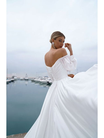 Wholesale Beach Casual Wedding Dresses A-Line Off Shoulder Long Sleeve Sweep / Brush Train Chiffon Bridal Gowns With Ruched Solid Color Summer Wedding Party