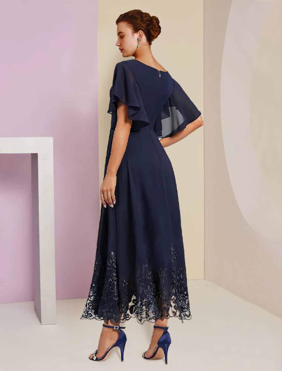 Wholesa  A-Line Mother of the Bride Dress Formal Fall Wedding Guest Elegant V Neck Tea Length Chiffon Lace Short Sleeve with Appliques Crystal Brooch