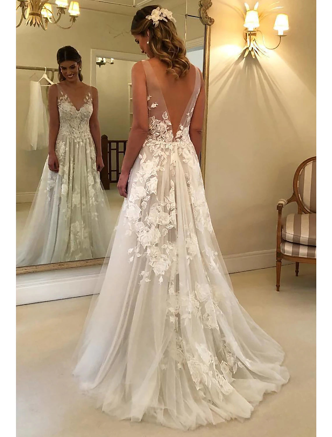 Wholesale Beach Boho Wedding Dresses A-Line V Neck Sleeveless Sweep / Brush Train Lace Bridal Gowns With Appliques Summer Fall Wedding Party