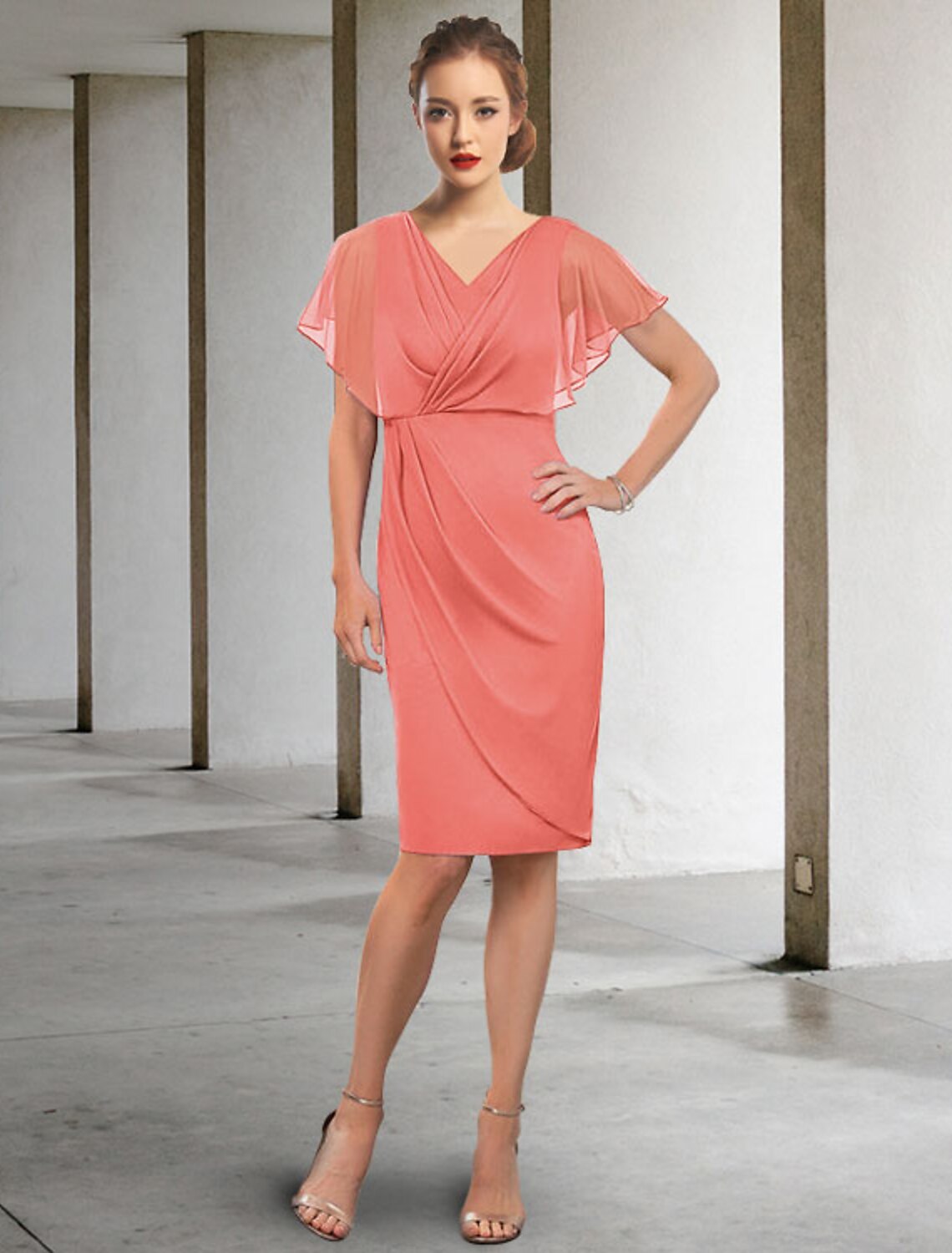 Aimishang  Sheath / Column Mother of the Bride Dress Elegant V Neck Knee Length Chiffon Short Sleeve with Ruched