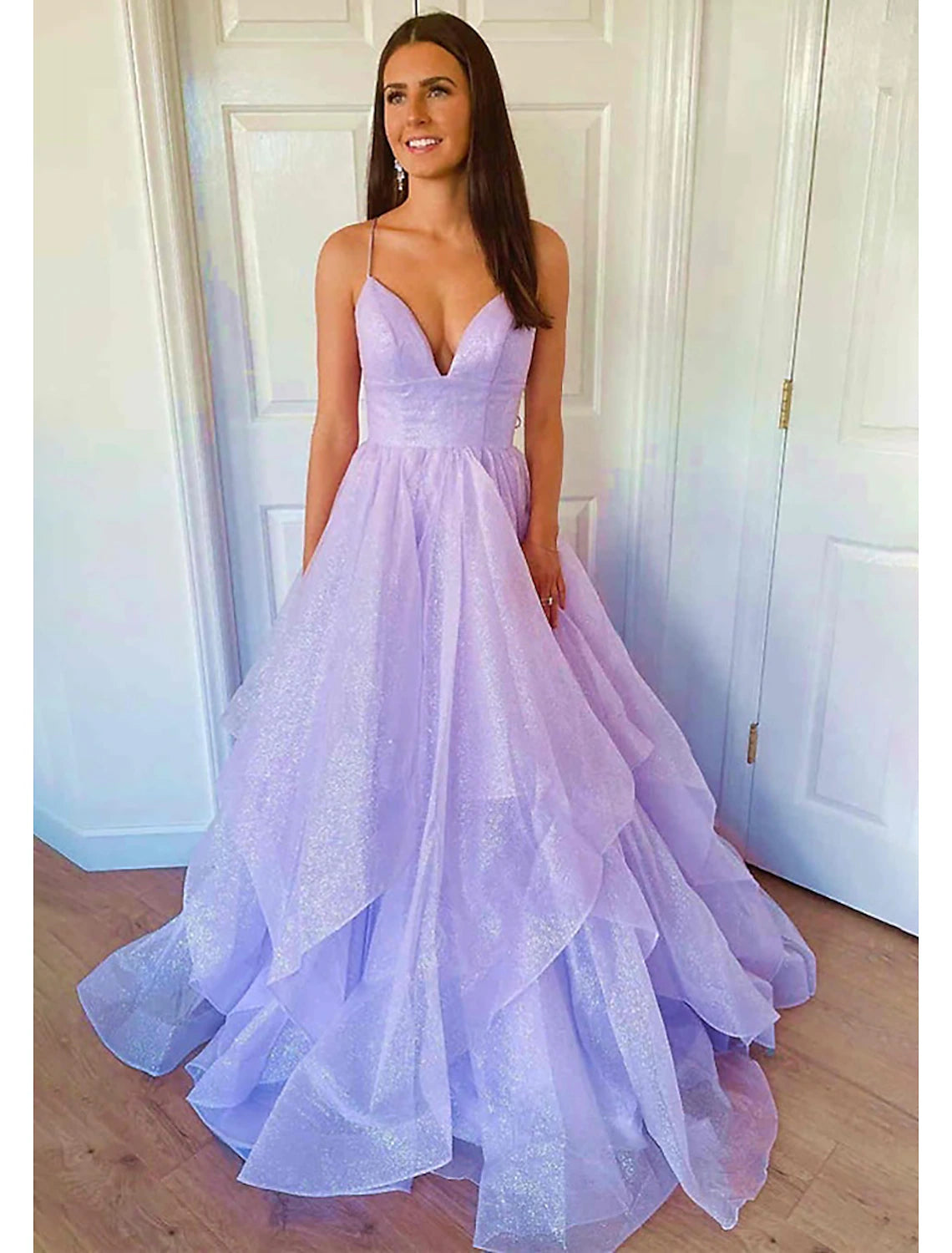 Wholesale Ball Gown Prom Dresses Glittering Dress Wedding Party Court Train Sleeveless Spaghetti Strap Tulle Backless with Sequin Ruffles