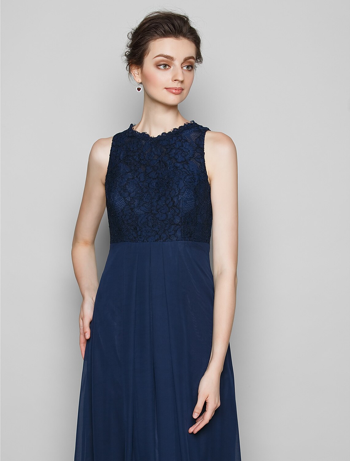 Wholesa Sheath / Column Bridesmaid Dress Jewel Neck Sleeveless Elegant Floor Length Chiffon / Lace with Lace