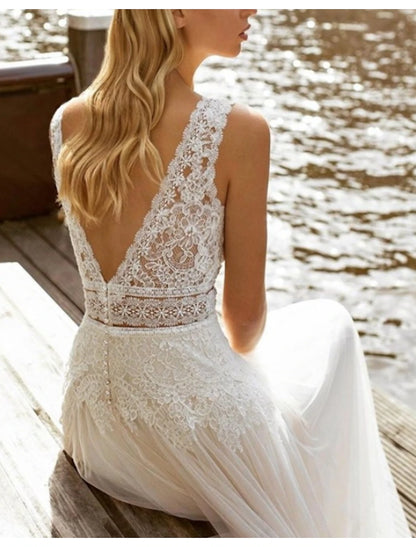 Wholesa Beach Boho Wedding Dresses A-Line V Neck Sleeveless Sweep / Brush Train Lace Bridal Gowns With Appliques