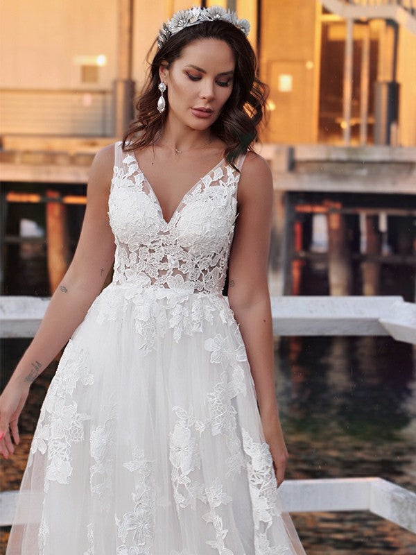 Wholesa  A-Line/Princess Tulle Sleeveless Applique V-neck Sweep/Brush Train Wedding Dresses