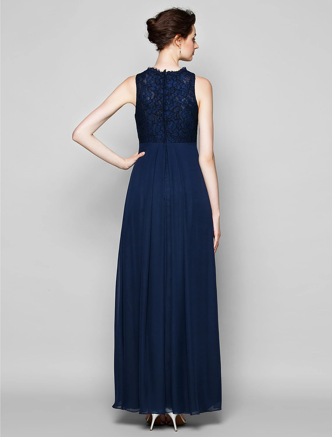 Wholesa Sheath / Column Bridesmaid Dress Jewel Neck Sleeveless Elegant Floor Length Chiffon / Lace with Lace