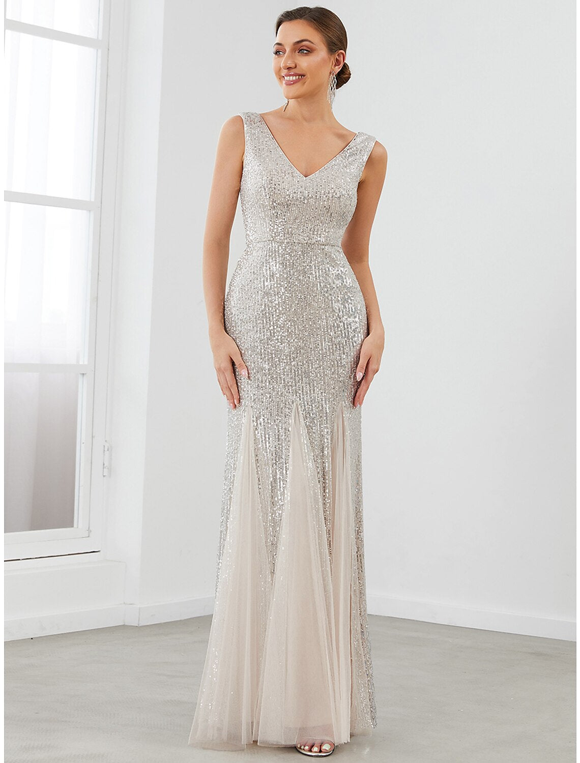 Wholesa Mermaid / Trumpet Evening Gown Sparkle & Shine Dress Formal Evening Floor Length Sleeveless V Neck Sequined V Back with Sequin Pure Color