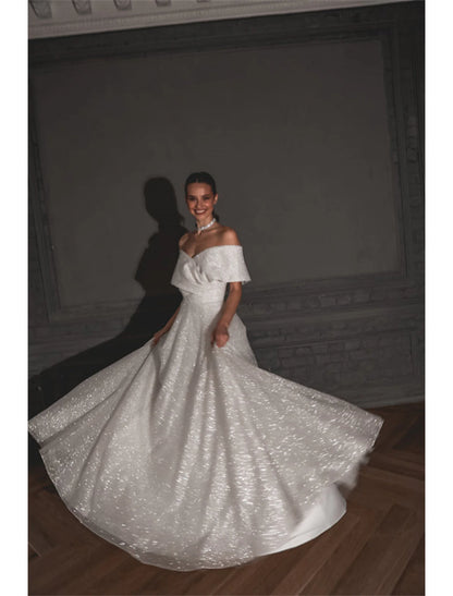 Wholesale Hall Sparkle & Shine Casual Wedding Dresses A-Line Off Shoulder Cap Sleeve Sweep / Brush Train Sequined Bridal Gowns With Solid Color 2023 Summer Wedding Party