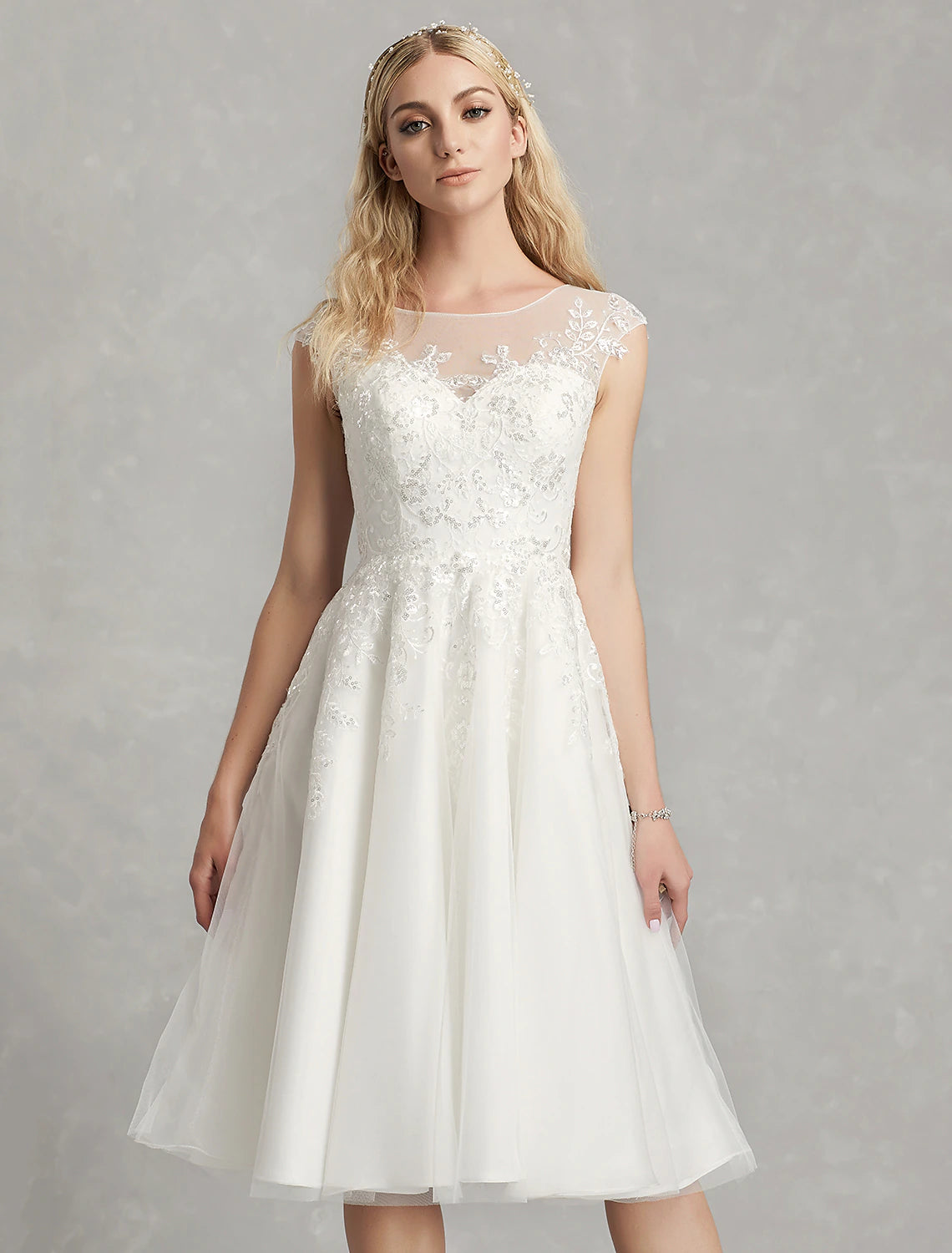 Wholesale Reception Little White Dresses Wedding Dresses A-Line Illusion Neck Cap Sleeve Knee Length Lace Bridal Gowns With Appliques 2023 Summer Wedding Party