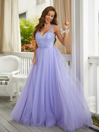 Wholesa A-Line/Princess Tulle Lace Sweetheart Sleeveless Sweep/Brush Train Dresses