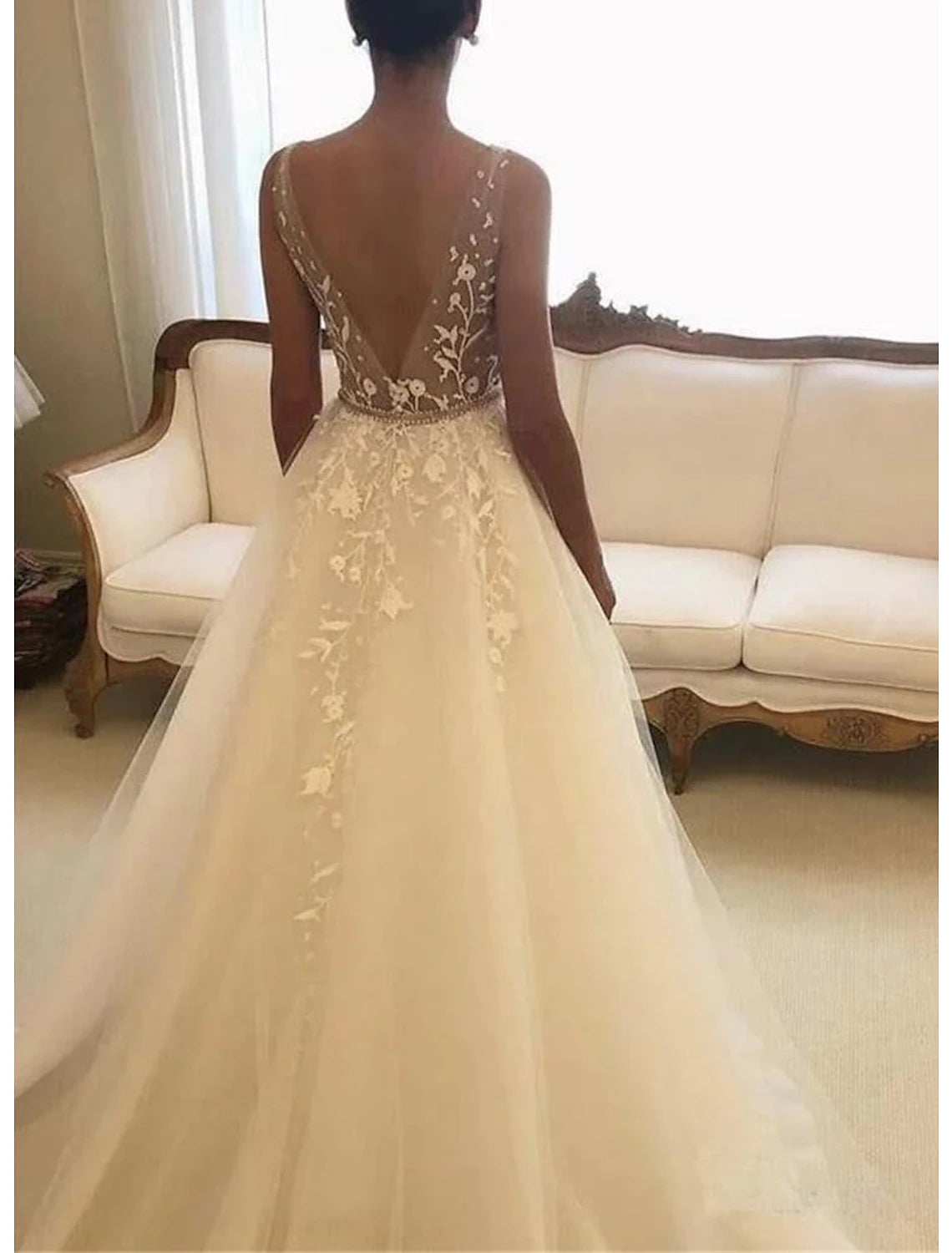 Wholesa Open Back Formal Wedding Dresses A-Line V Neck Sleeveless Court Train Lace Bridal Gowns With Sash / Ribbon Appliques