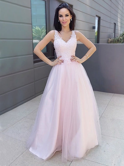 Wholesa A-Line/Princess V-neck Sleeveless Applique Tulle Floor-Length Dresses