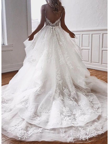 Wholesa Engagement Formal Wedding Dresses Ball Gown Sweetheart Camisole Spaghetti Strap Chapel Train Lace Bridal Gowns With Appliques