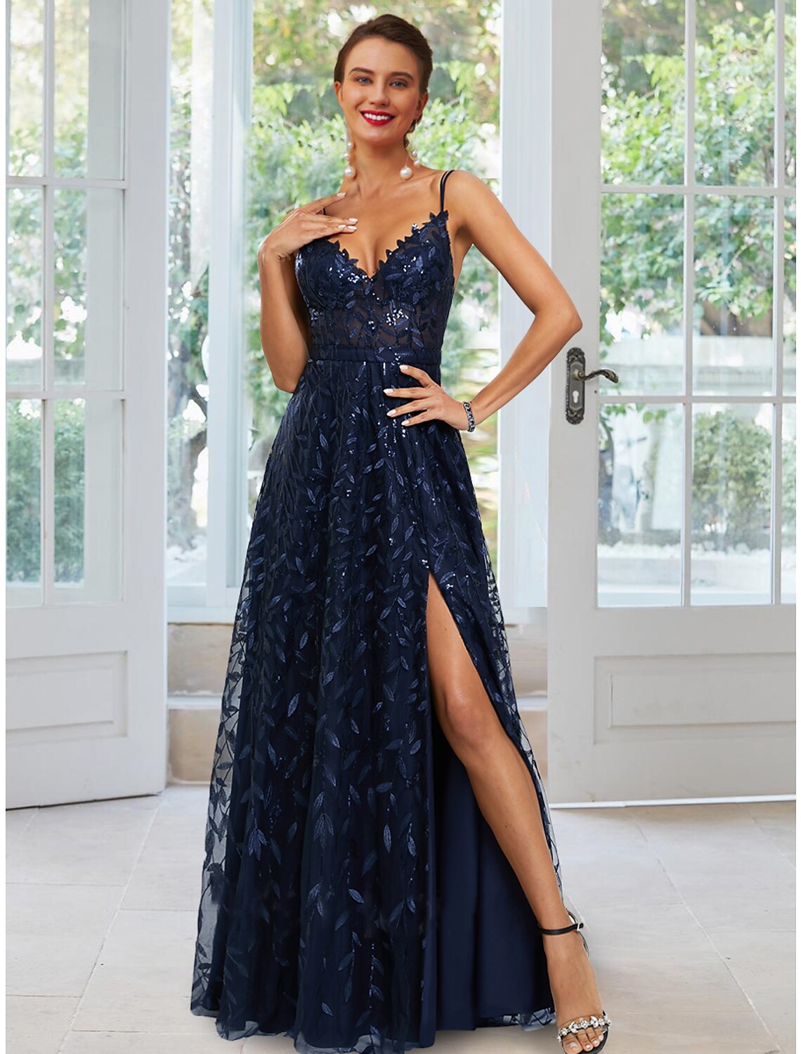 wholesale  A-Line Evening Gown Floral Dress Formal Floor Length Sleeveless Spaghetti Strap Satin with Slit Appliques