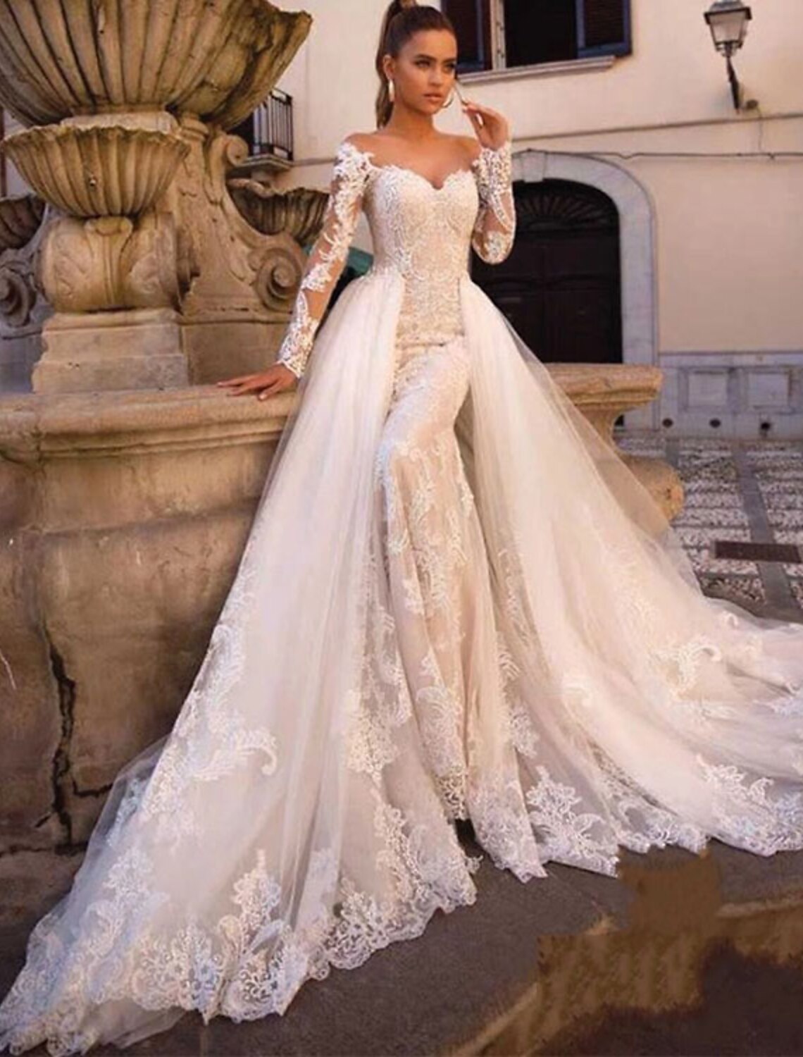 Wholesale Engagement Formal Fall Wedding Dresses Two Piece Sweetheart Long Sleeve Court Train Lace Outdoor Bridal Gowns With Appliques Summer Wedding Party