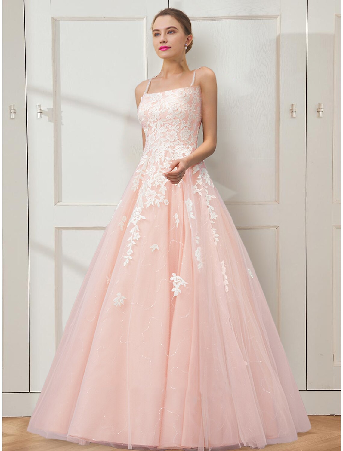 Wholesale Ball Gown Prom Dresses Floral Dress Masquerade Floor Length Sleeveless Spaghetti Strap Tulle Crisscross Back with Embroidery