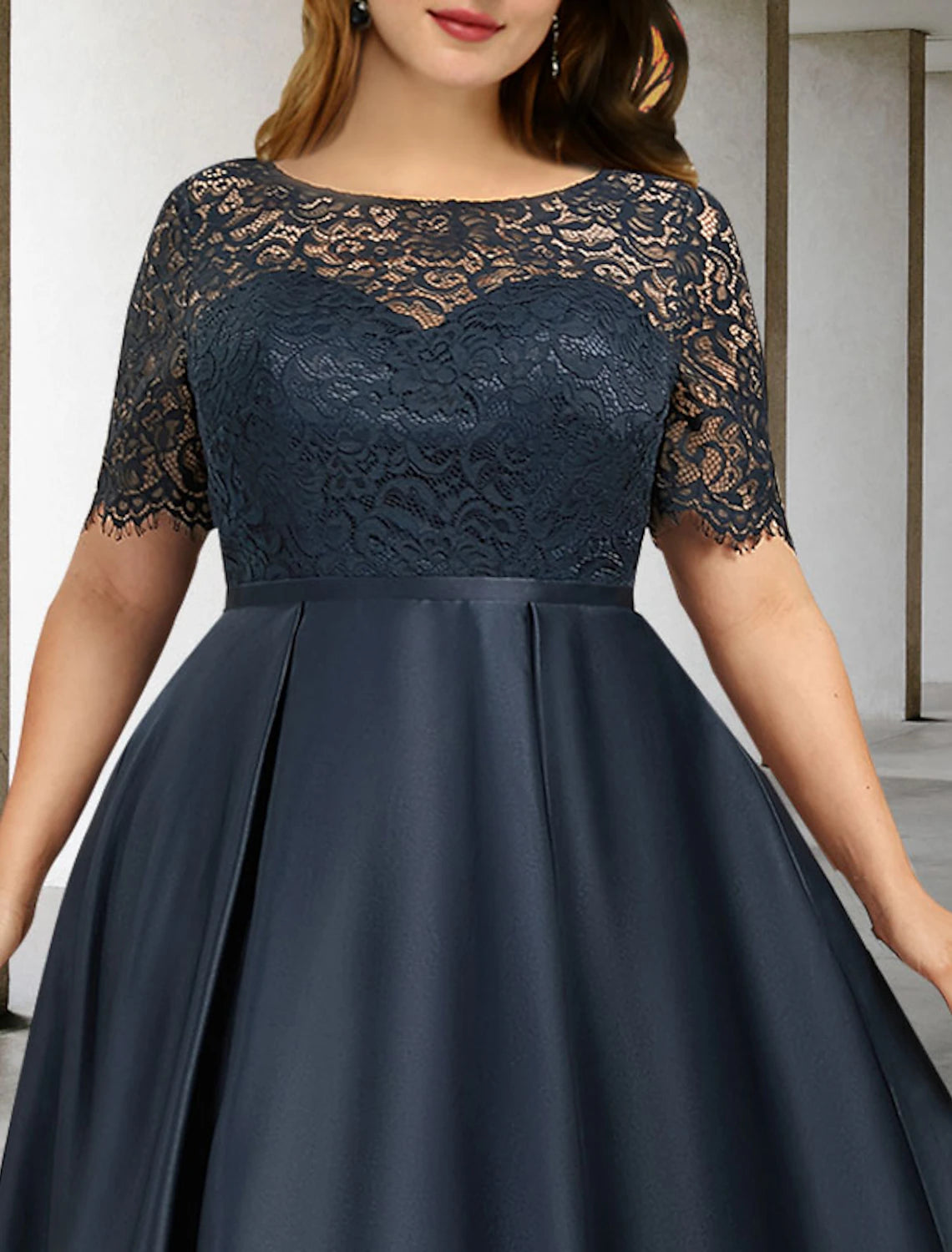 Wholesa A-Line Mother of the Bride Dresses Plus Size Hide Belly Curve Elegant Dress Formal Asymmetrical Short Sleeve Jewel Neck Satin with Pleats