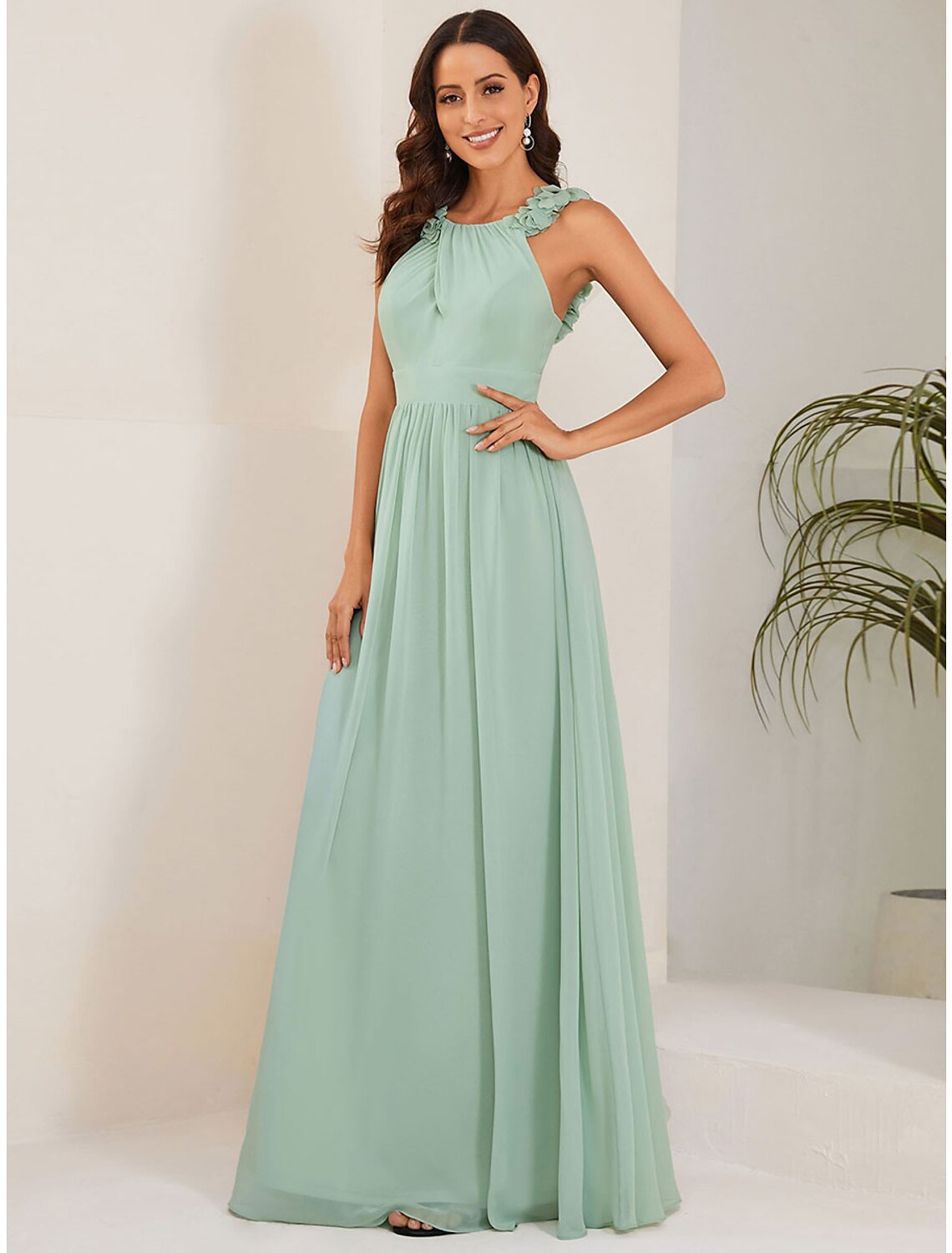 Wholesa A-Line Wedding Guest Dresses Open Back Dress Formal Black Tie Floor Length Sleeveless Jewel Neck Bridesmaid Dress Chiffon with Pleats Shouder Flower