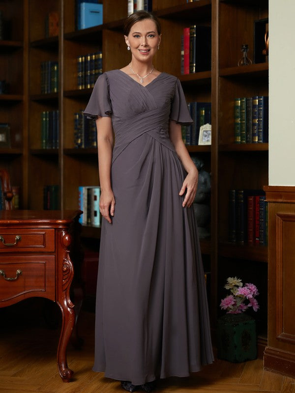 Wholesa A-Line/Princess Chiffon Ruched V-neck Short Sleeves Floor-Length Mother of the Bride Dresses