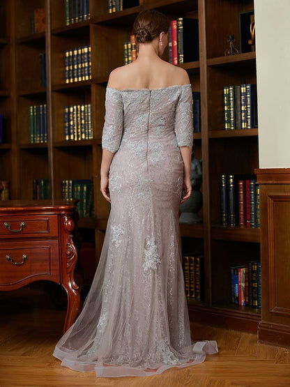 Wholesa Sheath/Column Lace Applique Off-the-Shoulder 3/4 Sleeves Sweep/Brush Train Mother of the Bride Dresses