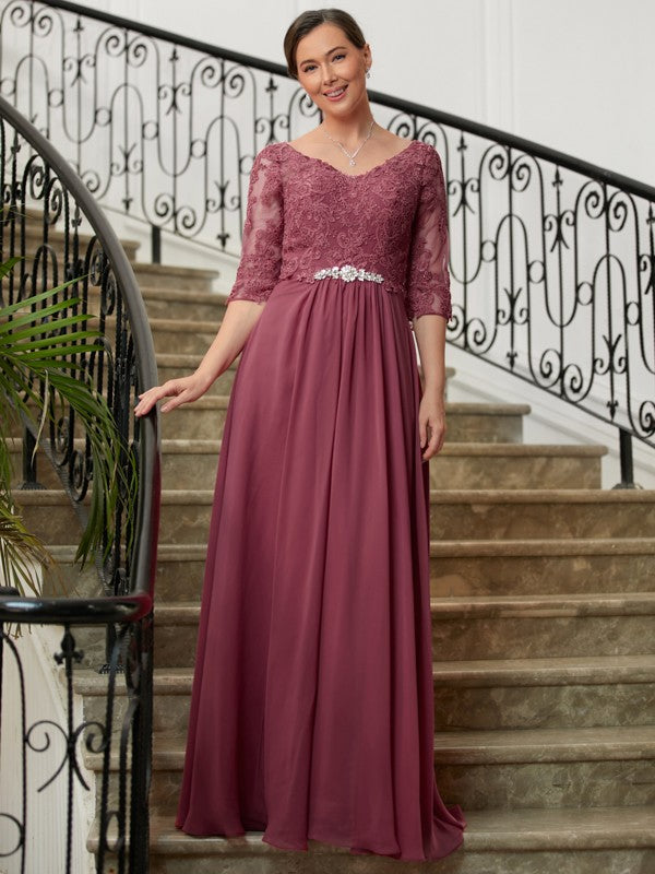 Wholesa A-Line/Princess Chiffon Lace V-neck 3/4 Sleeves Floor-Length Mother of the Bride Dresses