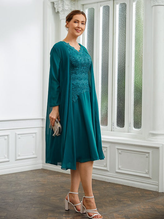 Wholesa A-Line/Princess Chiffon Ruched V-neck Short Sleeves Knee-Length Mother of the Bride Dresses