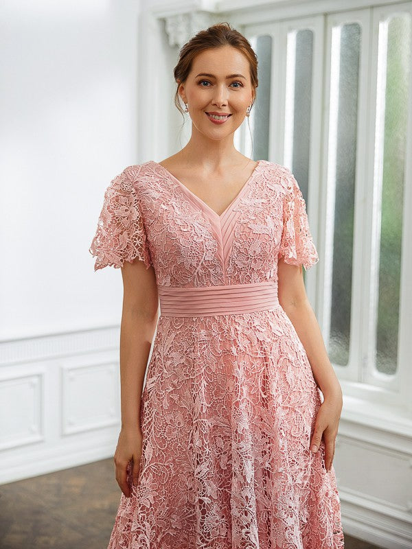 Wholesa A-Line/Princess Chiffon Applique V-neck Short Sleeves Tea-Length Dresses