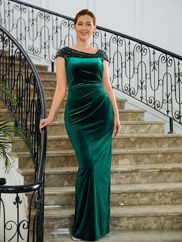 Wholesa Sheath/Column Velvet Ruched V-neck Sleeveless Floor-Length Mother of the Bride Dresses