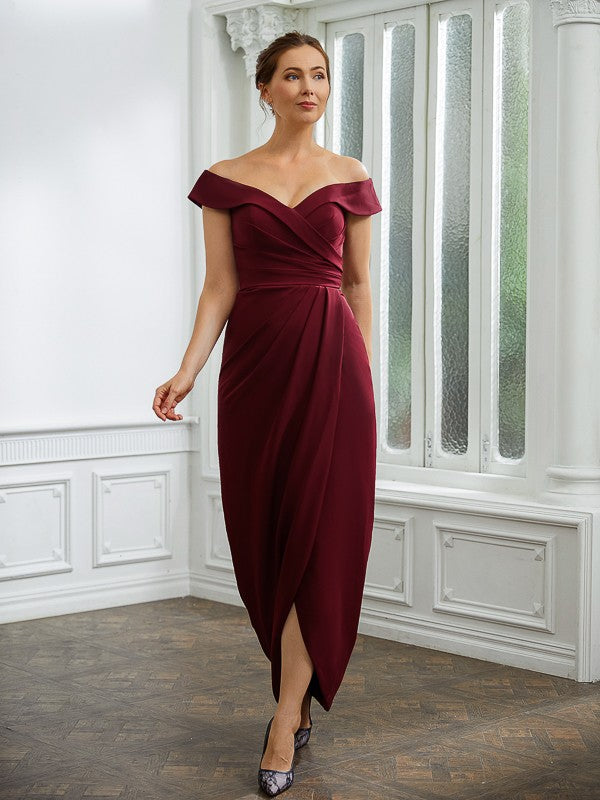 Wholesa Sheath/Column Stretch Crepe Ruched Off-the-Shoulder Sleeveless Floor-Length Mother of the Bride Dresses