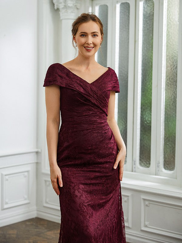 Wholesa Sheath/Column Lace Ruched V-neck Short Sleeves Floor-Length Mother of the Bride Dresses