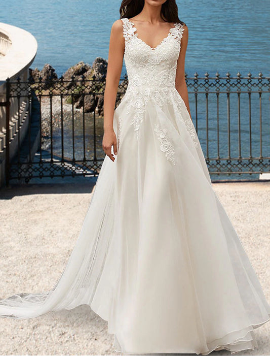 Wholesa Beach Open Back Wedding Dresses A-Line V Neck Sleeveless Court Train Lace Bridal Gowns With Appliques