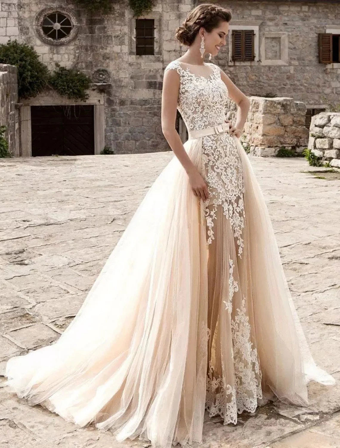 Wholesale Engagement Formal Wedding Dresses Mermaid / Trumpet Illusion Neck Cap Sleeve Court Train Lace Bridal Gowns With Appliques 2023 Summer Wedding Party