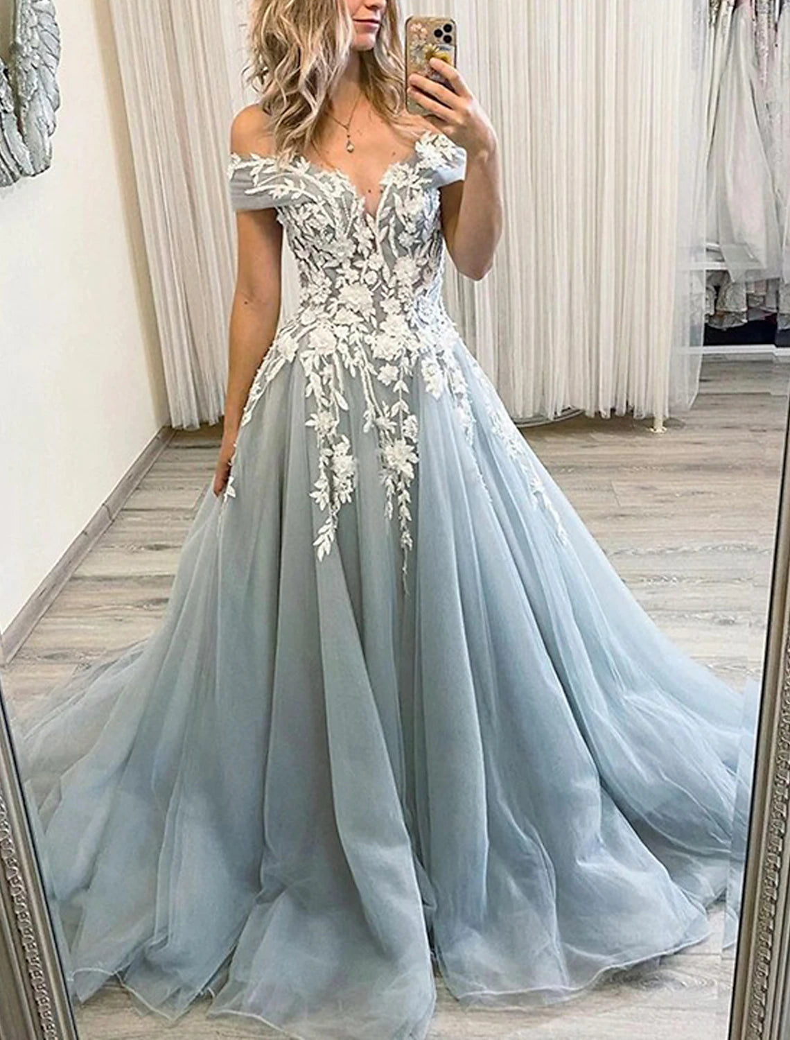 Wholesa Ball Gown Prom Dresses Princess Dress Formal Prom Floor Length Sleeveless Off Shoulder Organza Backless with Pleats Appliques