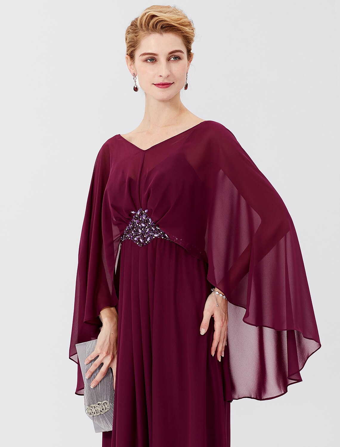 Wholesa  Sheath / Column Mother of the Bride Dress Formal Classic & Timeless Elegant & Luxurious Elegant V Neck Floor Length Chiffon Long Sleeve with Pleats Beading