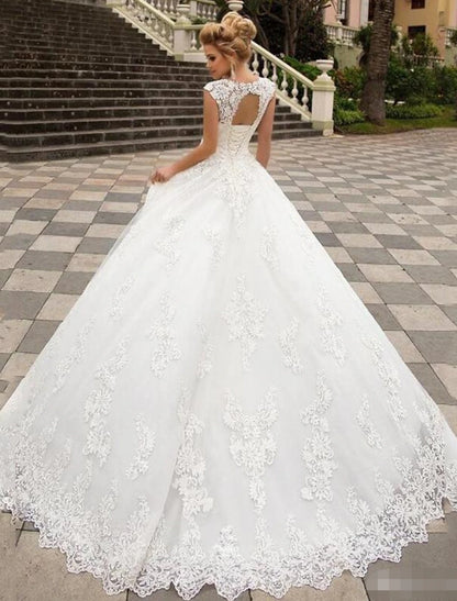 Wholesale Engagement Open Back Formal Wedding Dresses Ball Gown Illusion Neck Cap Sleeve Sweep / Brush Train Lace Bridal Gowns With Appliques 2023 Summer Wedding Party