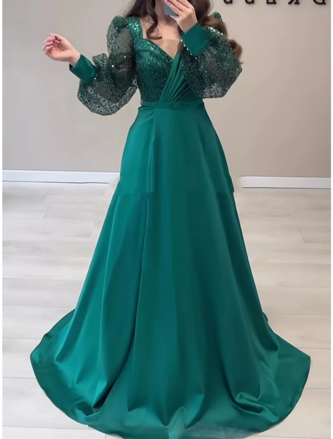 Wholesa A-Line Evening Gown Elegant Dress Formal Fall Sweep / Brush Train Long Sleeve V Neck Satin with Glitter Pleats Strappy