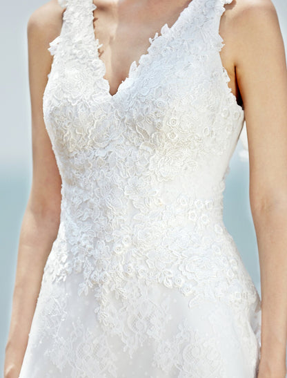 wholesale Wedding Dresses Sheath / Column V Neck Sleeveless Court Train Lace Bridal Gowns With Appliques Button