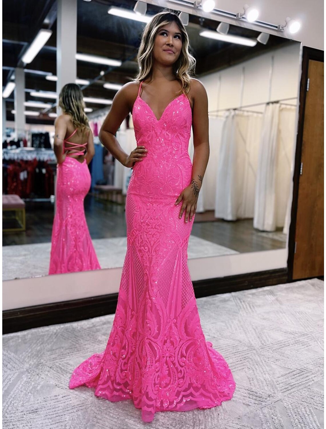 Wholesa Mermaid / Trumpet Prom Dresses Sparkle & Shine Dress Formal Wedding Party Sweep / Brush Train Sleeveless V Neck Sequined Backless with Glitter Sequin