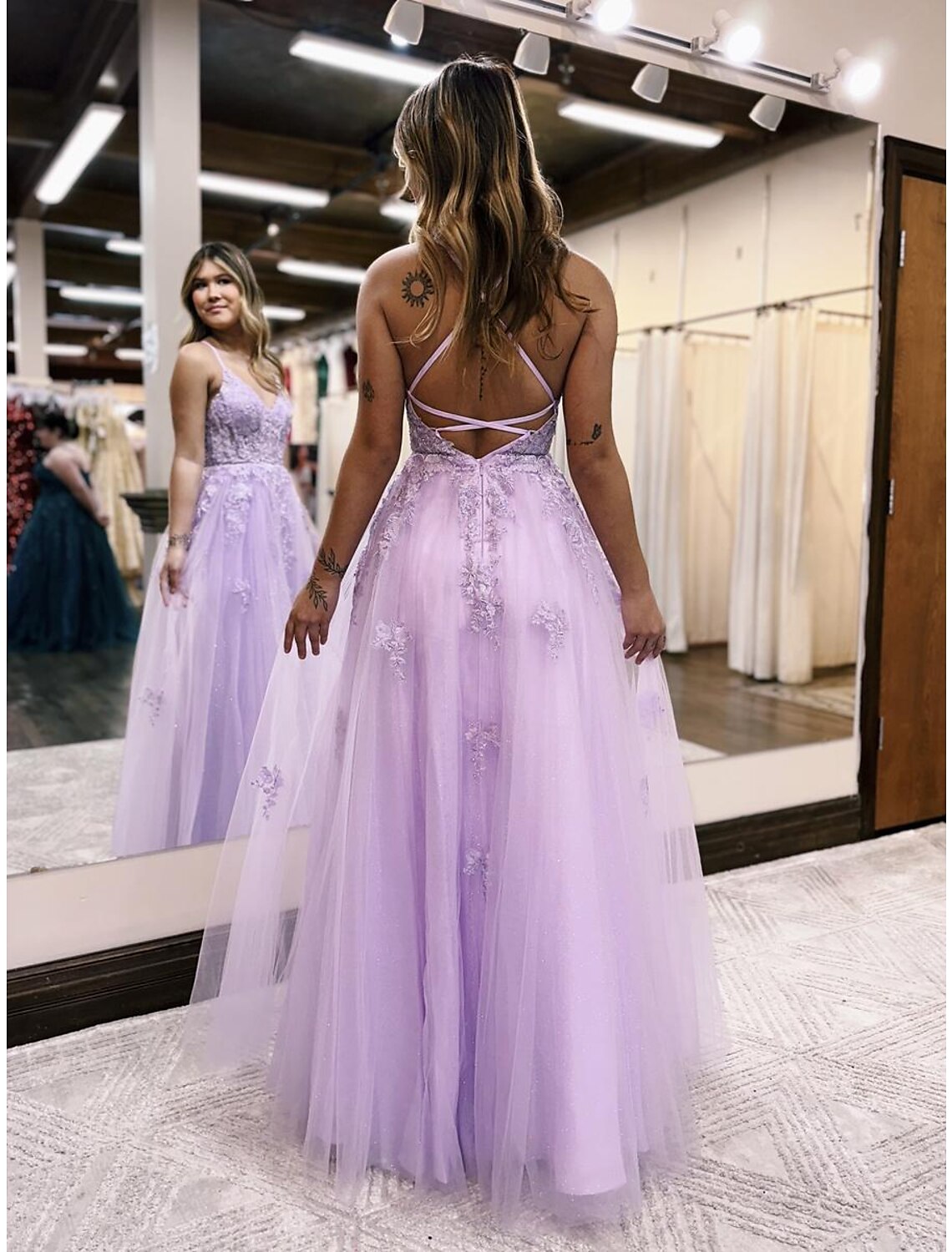 Wholesa A-Line Evening Gown Open Back Dress Formal Prom Floor Length Sleeveless V Neck Tulle Backless with Beading Slit Appliques