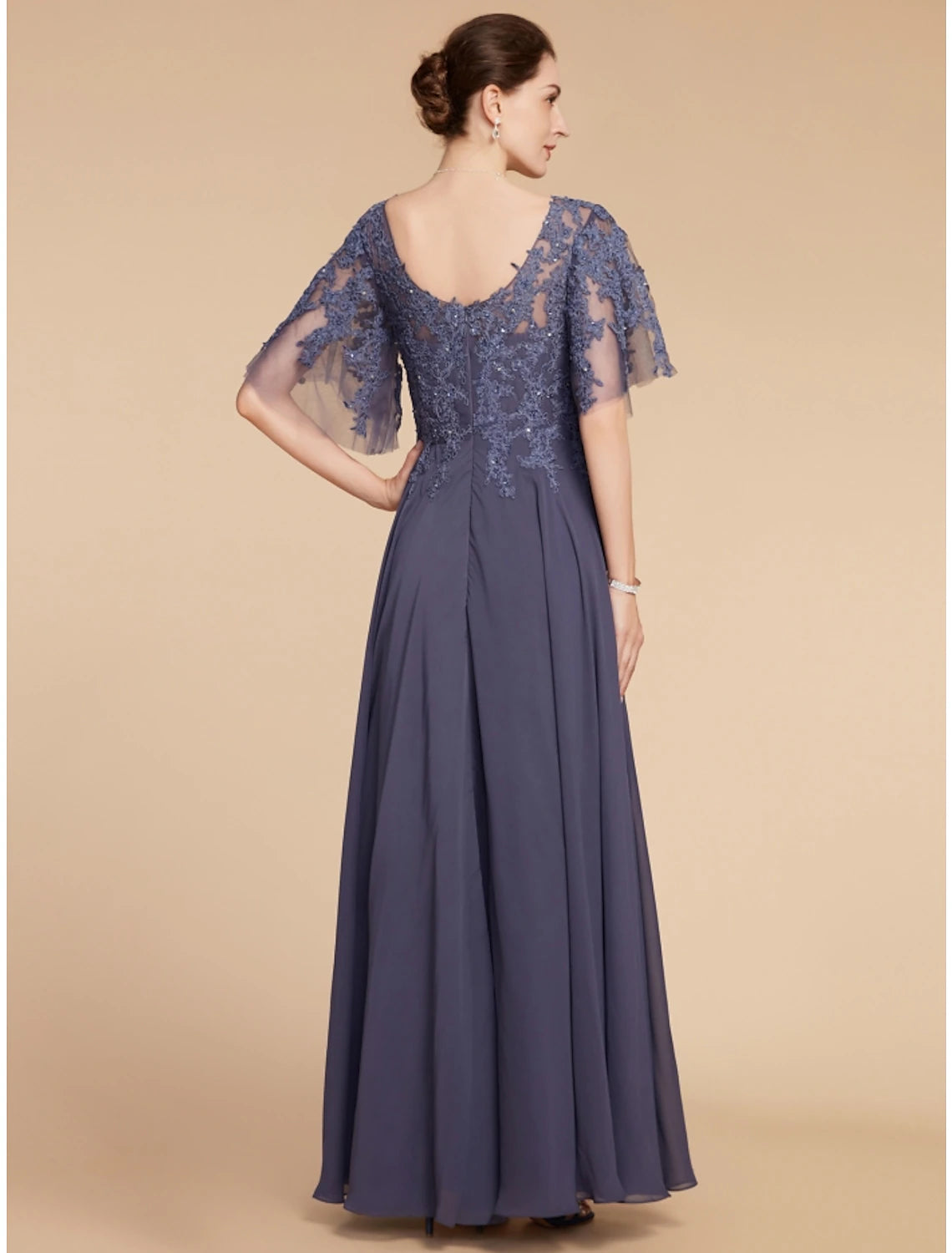 Wholesa  A-Line Mother of the Bride Dress Wedding Guest Elegant V Neck Floor Length Chiffon Lace Short Sleeve with Sequin Ruching Solid Color