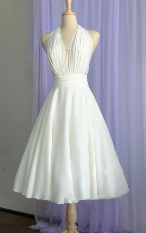 Wholesale Elegant Vintage Tea-Length Chiffon Wedding Dress With Halter Neck and Bow