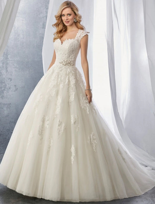 Wholesale Engagement Formal Fall Wedding Dresses Ball Gown Sweetheart Cap Sleeve Court Train Lace Bridal Gowns With Appliques Summer Wedding Party